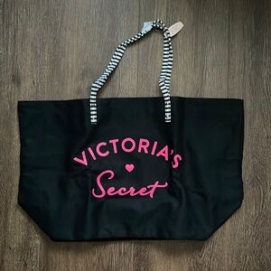 Victoria’s secret’s tote bag